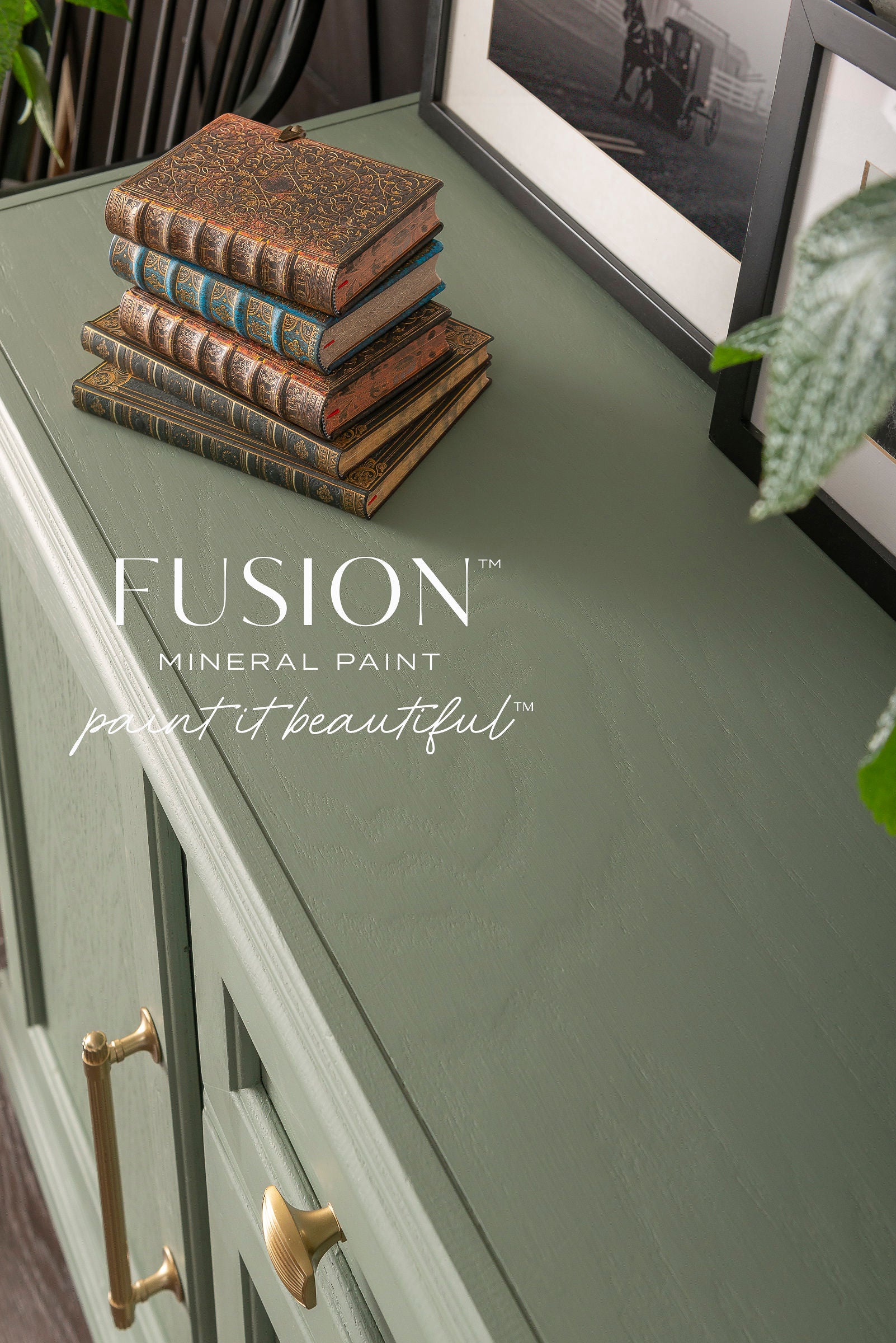Fusion Mineral Paint Carriage House painted Sideboard
