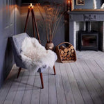 Load image into Gallery viewer, Osmo Polyx matte on grey floor boards 
