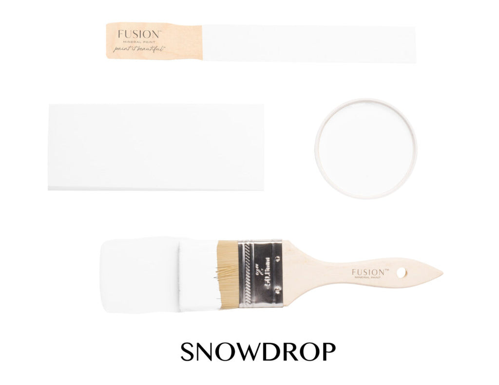 Fusion Mineral Paint Snowdrop Brushstrokes