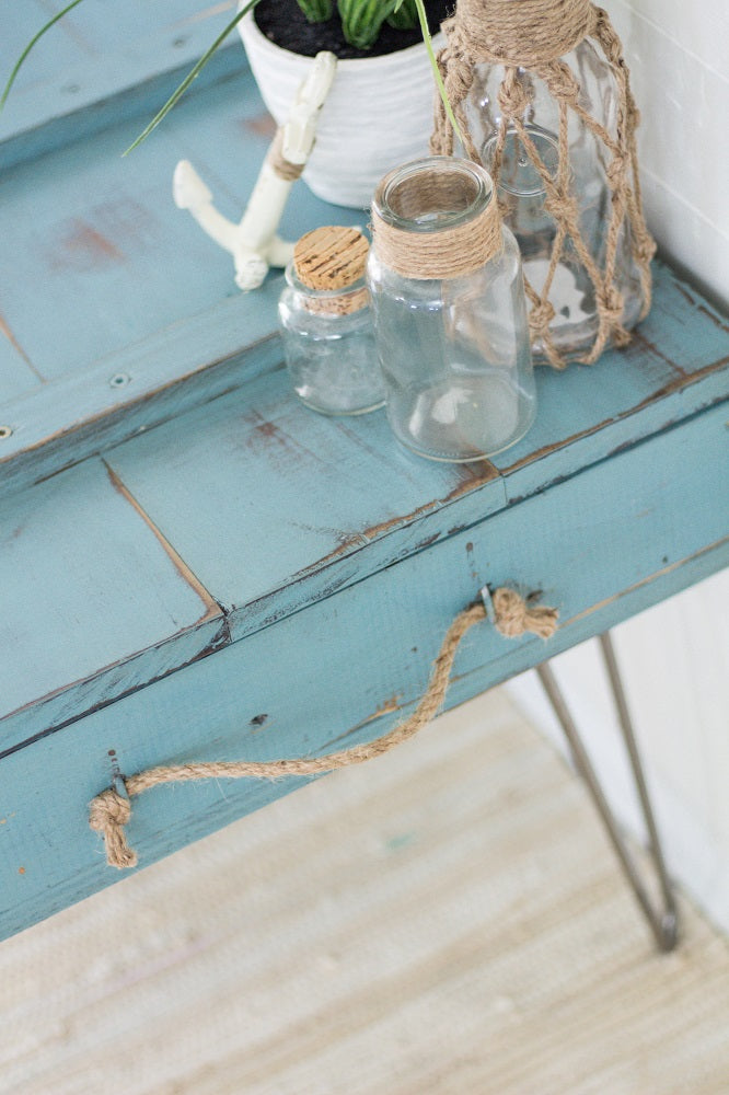 Homestead House Milk Paint Niagra beachy effect distressed close up