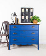 Load image into Gallery viewer, Drawers painted in Homestead House Milk Paint Ocean Blue
