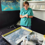 Load image into Gallery viewer, Workshop customer pleased with her Fusion pouring resin tray
